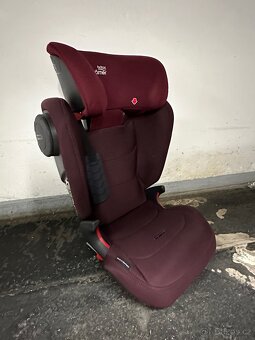 Autosedačka Britax Römer Kidfix III 15-36 kg. - 3