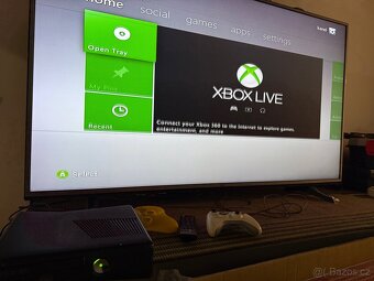 Smart TV LG 60UH605V, 151cm + Xbox 360 - 3