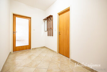 Pronájem bytu 2+kk, Pod Harfou, Vysočany, 23900 Kč/měs, 53 m - 3