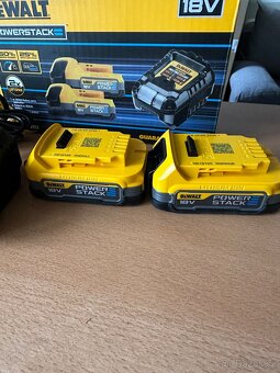 Dewalt aku baterie - 3
