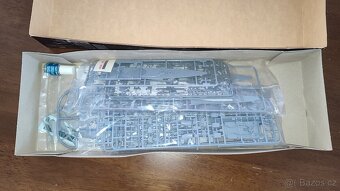 Model World of Warships USS Essex (1:700) - 3