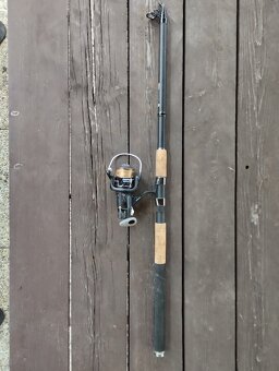 4x Rybářské pruty+navijáky. - 3