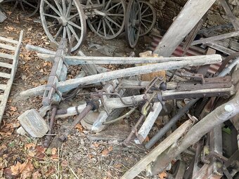 Nálezy ze stodoly - 3