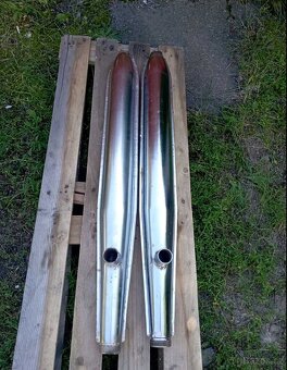 Originální výfuky Uloženka CCCP kolena doutníky matice objím - 3