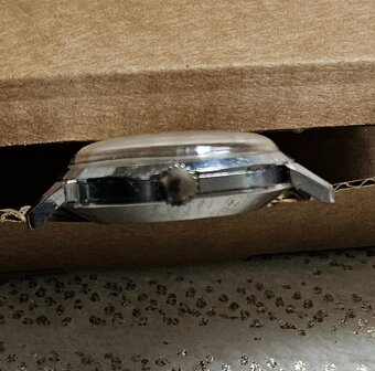 Prim  16 rubínů - 3