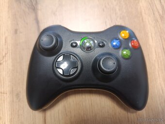 Xbox 360 Slim 250Gb + 1 ovladač + 2 hry - 3
