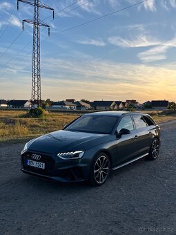 Audi A4 Avant S line - 3