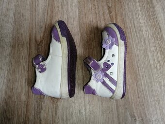 Fialové sandálky - 3