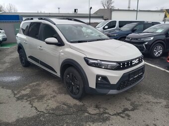 Dacia Jogger Expression TCe 110 7 míst - 3