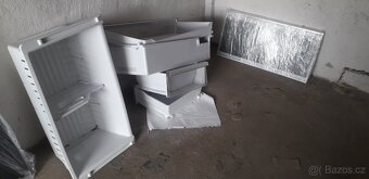 Lednice Hisense - RF815N4SESE - 3