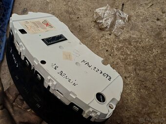 Zbytek dílů na Ford C-Max 1.8 benzín - 3