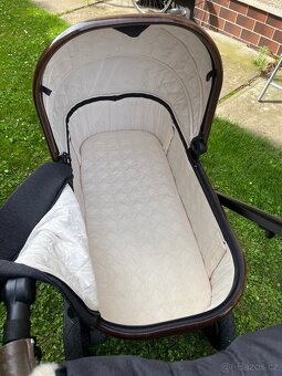 Kočárek Moon Nuova - 3