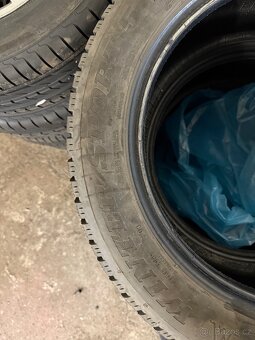 Zimní pneumatiky 215/55/17 Dunlop - 3