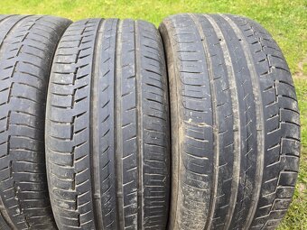 235/45 R18 - 3