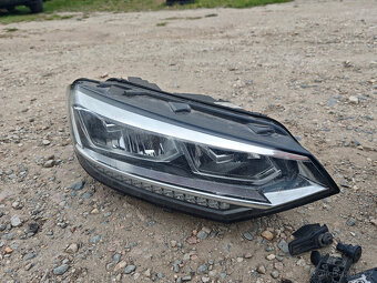 Přední originální LED světla VW Touran 5TA,5T1 - 3
