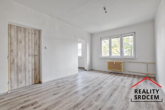 Pronájem bytu v os. vlast. 2+1/55 m2 na ul. Nedbalova, Karvi - 3