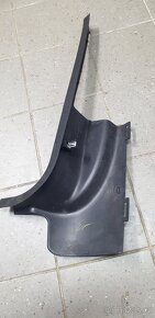 MUSTANG - plast spolujezdce - 3