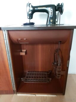 Šicí stroj Minerva - 3