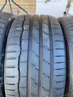 255/40 r18 Hankook letní - 3