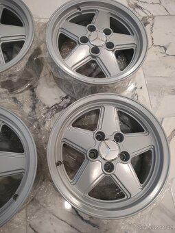 4ks alu disky 5x112 r15 Penta Mercedes - 3