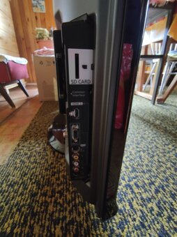 Panasonic Viera TX-P42G10E - 3