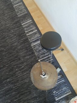 Hi hat + stolička k bicím - 3