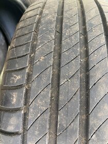 Pneu 195/55 R16 - 3