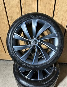 Alu kola ŠKODA SUPERB III PEGASUS 235/45 R18 - 3