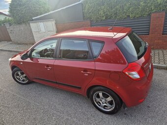 Kia Ceed 1.4 benzin - face lift - - 3