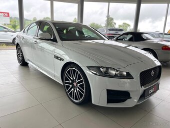 Jaguar XF 30d R-SPORT Panorama Meridian - 3