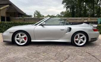 Porsche 911 Turbo Cabriolet 996 – 420 koní, manuál - 3