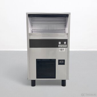 Výrobník kostkového ledu -válec - 47 kg/ 24 h - 3