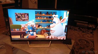Sony Bravia KDL-32WE615 - 3