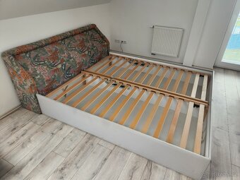 Manželská postel s matracemi - 3