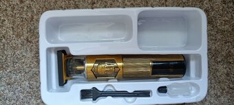 Zastřihovač vlasů a vousů HW-M3 - 3