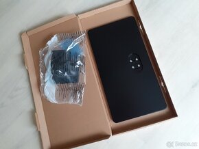 Nový stojan na televizi Panasonic TB-55W60AEZ - 3