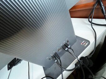 Lenovo IdeaCentre AiO Gen9 - 3