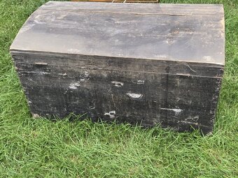 Truhla - stará, dřevěná bedna - 3