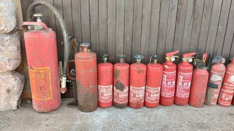 Prodám sbírku hasicích přístrojů - 3