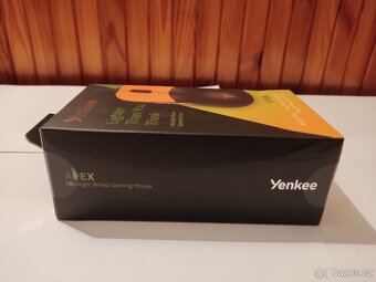 Yenkee APEX – ultralehká herní myš, nová - 3