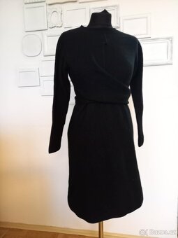 Černé vlněné šaty - 3