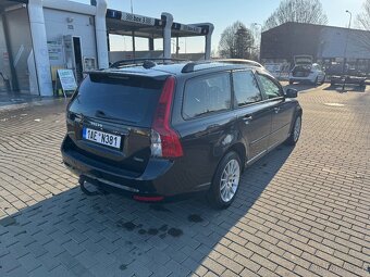 Volvo V50 2,0d 100kW, R design, tažné zařízení - 3