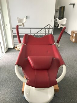 Gynekologické křeslo, vyšetřovací křeslo - 3