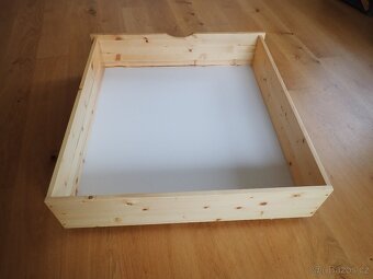 Zásuvka šuplík pod postel na kolečkách - 3