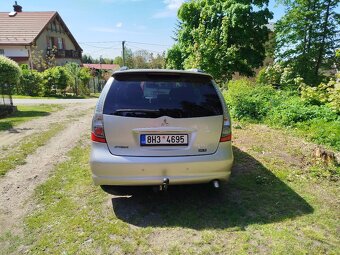 Mitsubishi Grandis 2,0 DID -- 7 Místné - 3