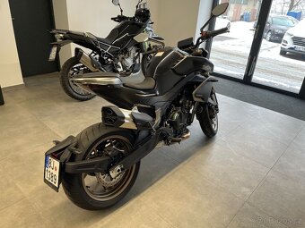 CFMOTO 800NK Sport - 3
