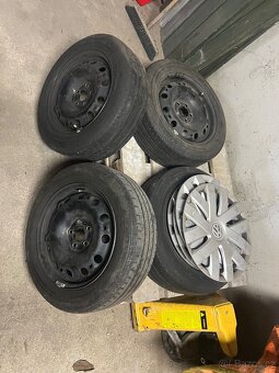 Letní pneu vw polo 185/60/15 - 3