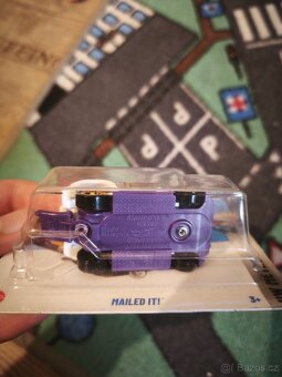 TH hot wheels 40 kč - 3