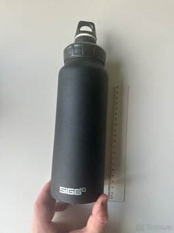 Prodám originální láhev SIGG Traveller 1.0 L – Swiss Made - 3