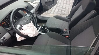 Opel Astra č. 23860 - 3